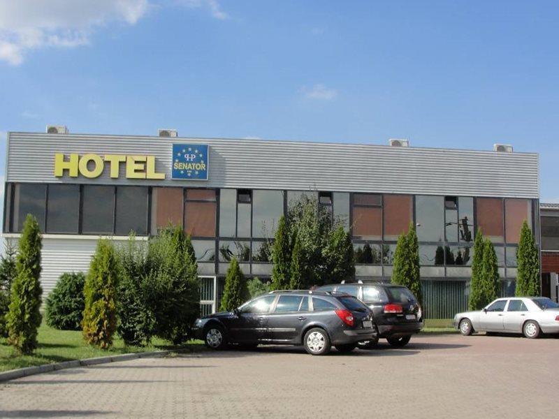Hotel Senator Ghiroda Exterior foto